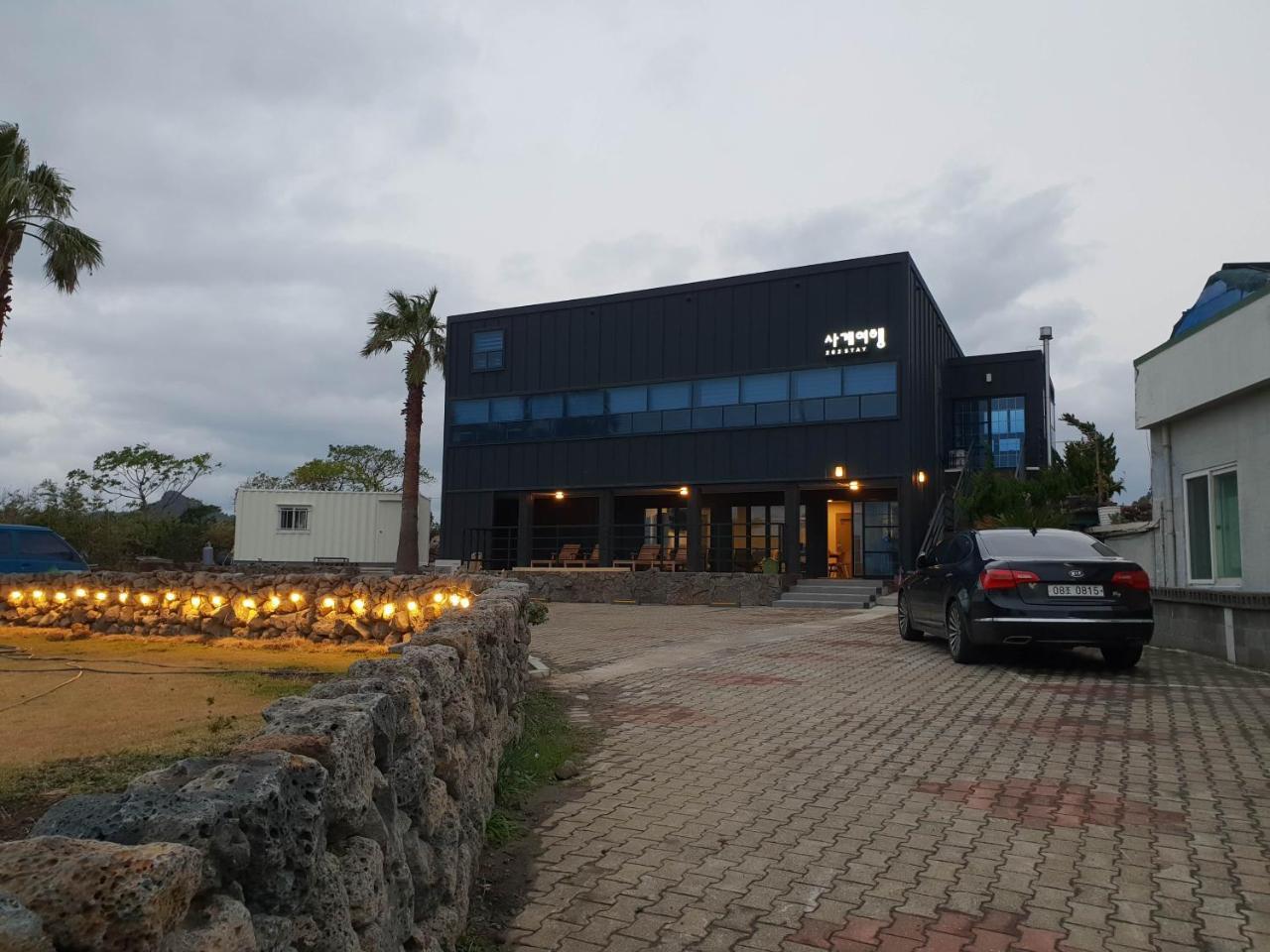 Sagye Travel Hotel Сеогвипо Екстериор снимка